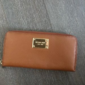 Michael Kors wallet